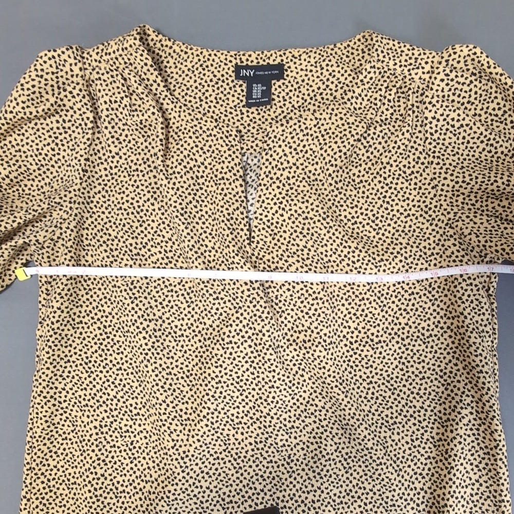 Jones New York Animal Print Puff Sleeve V-Neck Blouse XS - Picture 14 of 15